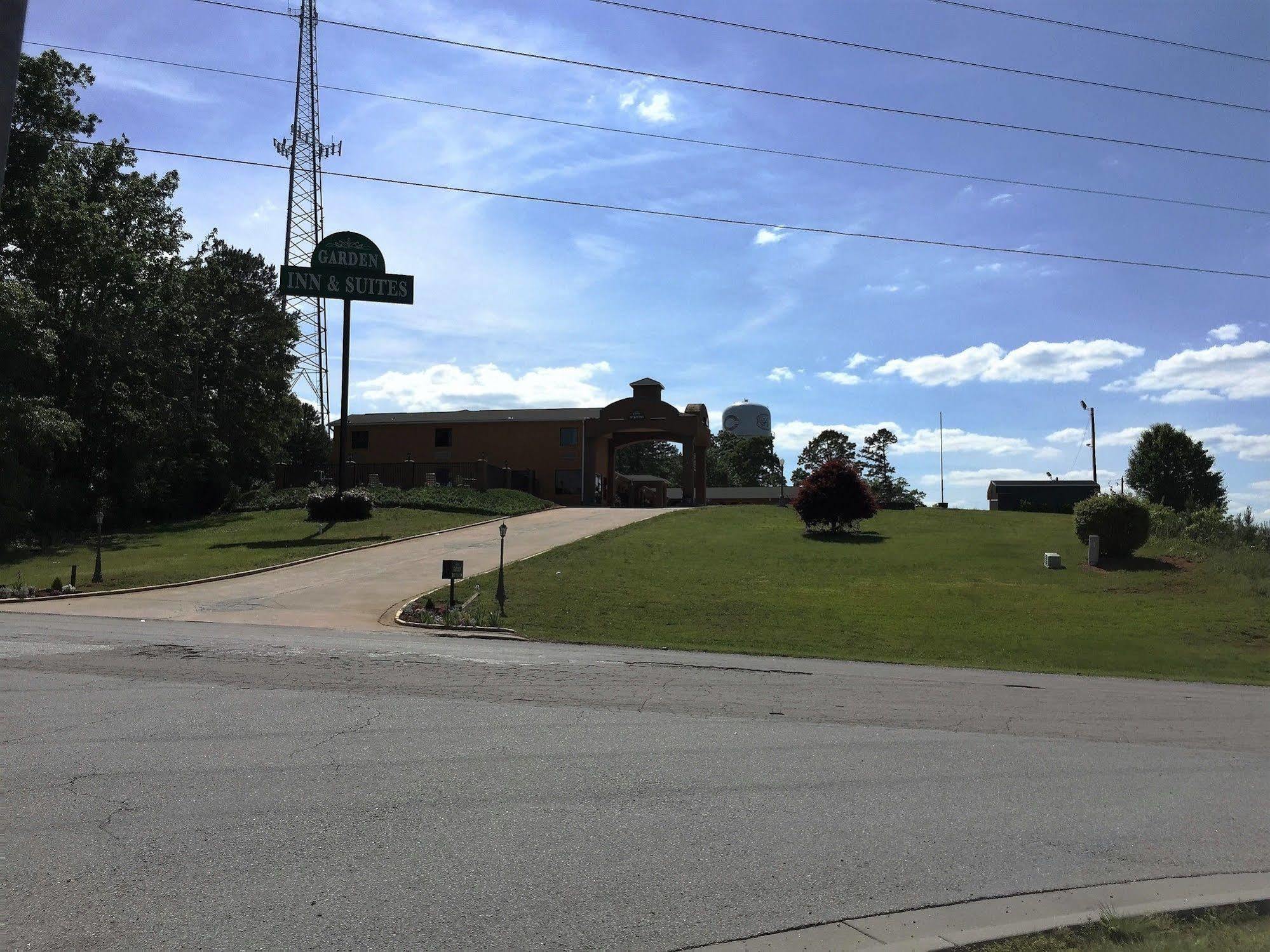 Garden Inn & Suites Hogansville Esterno foto